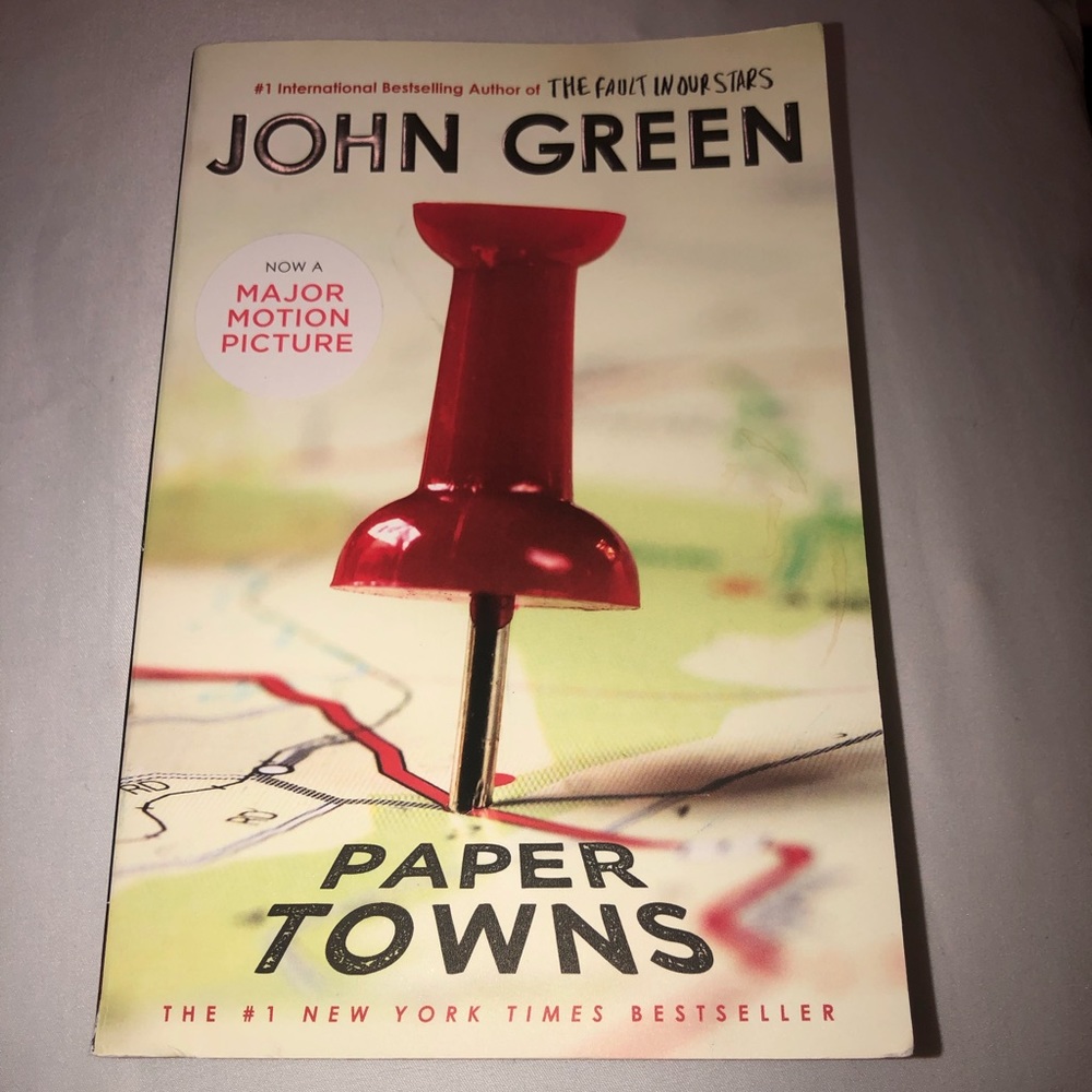 Paper towns by John green paperback